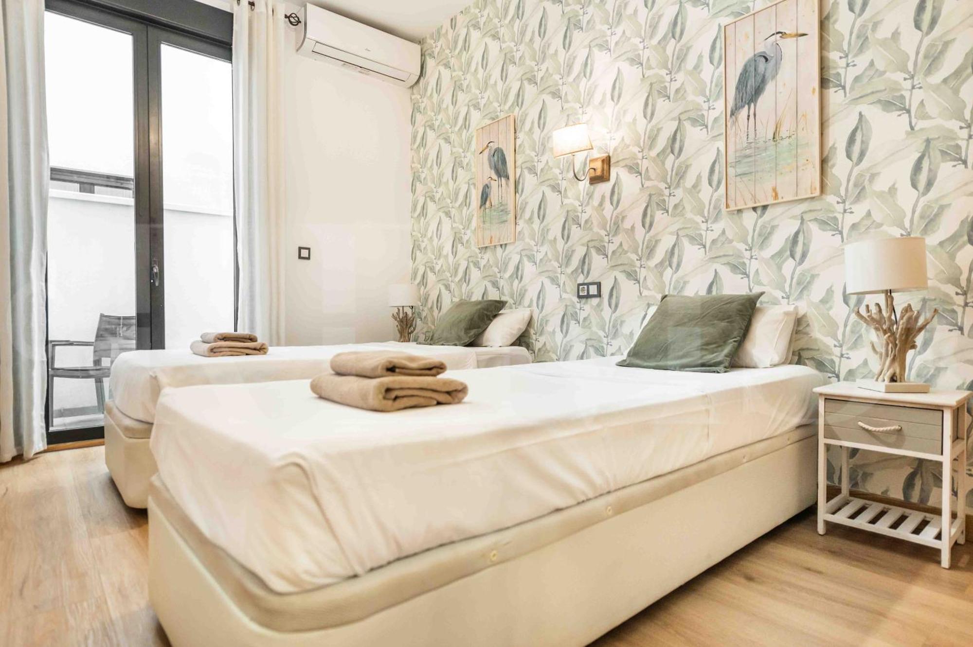 3Br Apartment With Parking And Patio In The Center By Rems Málaga Exterior foto